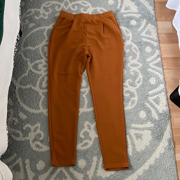 SHEIN Unity Pocket Patched Peg Leg Textured Pants - Orange - Picture 5 of 8